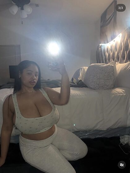 stunnaniq nude photo #12