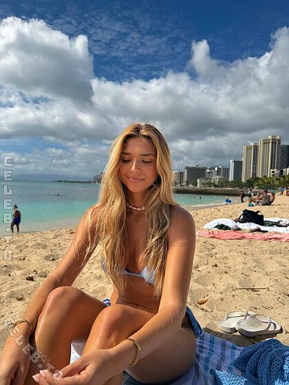 Tayla Stevenson nude photo #2