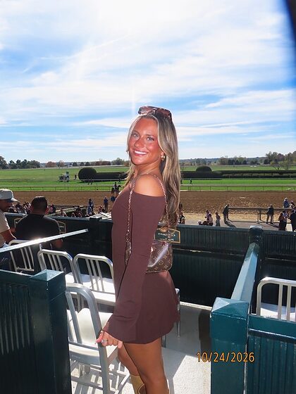 taylor barnett nude photo #21