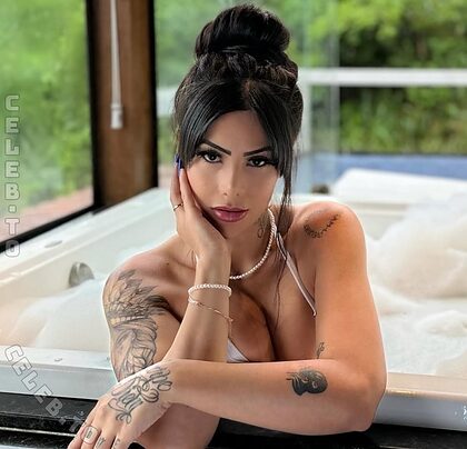 Taynara Domiciano nude photo #38