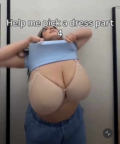 Teniah's tantalizing tatas nude photo #91