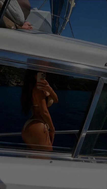 TikToker nude photo #16