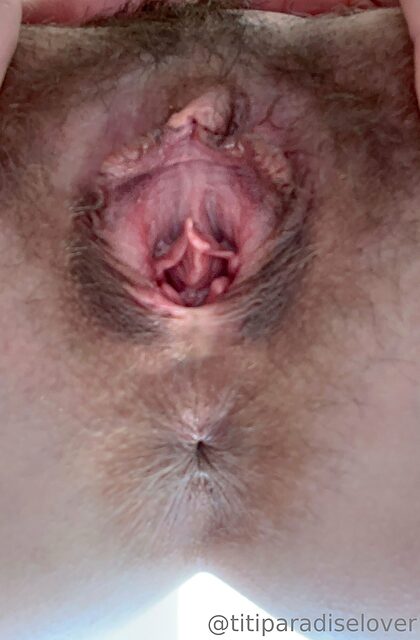 Titi Paradise Lover nude photo #3