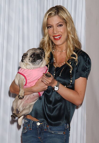 Tori Spelling nude photo #32