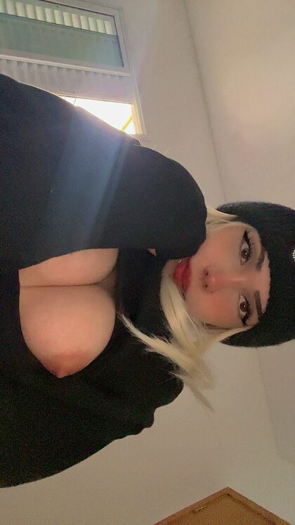 turavlr nude photo #18