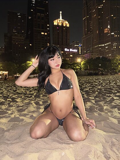 Tuyxzi nude photo #6