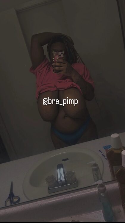 Tybresia nude photo #1
