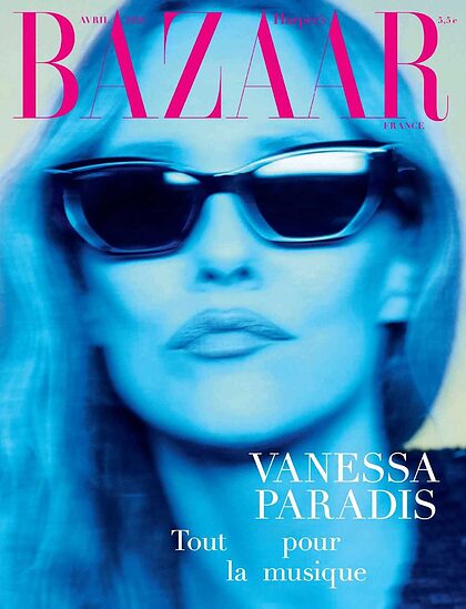 Vanessa Paradis nude photo #10