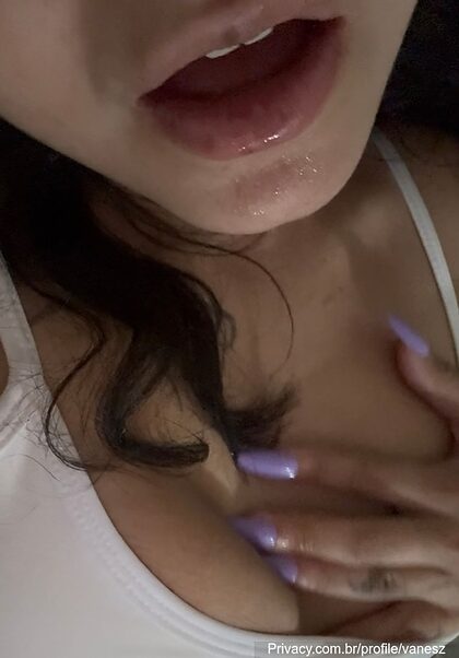 vanesz nude photo #2