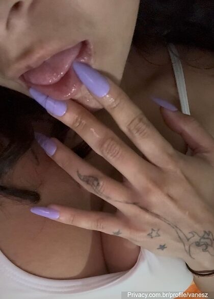 vanesz nude photo #6