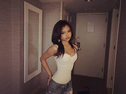 vaya.asem nude photo #13