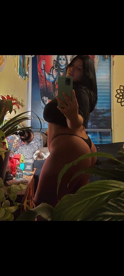 viivenuz nude photo #2