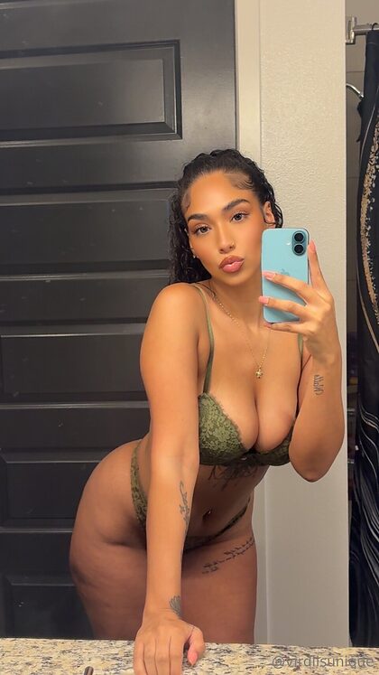 virdiisunique nude photo #4