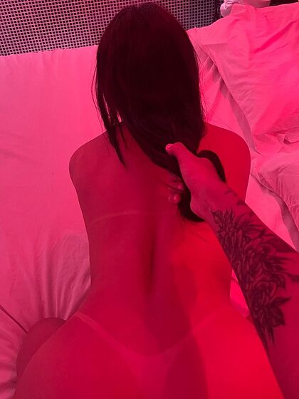 Vitoria Araujo nude photo #7