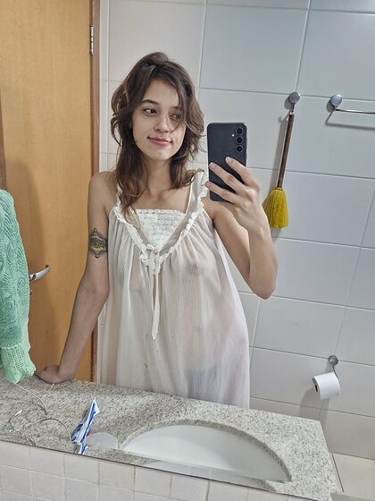Vityfckdll nude photo #9