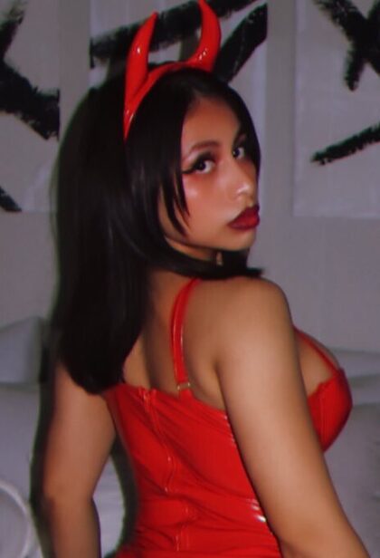 Vogue_bivi nude photo #1