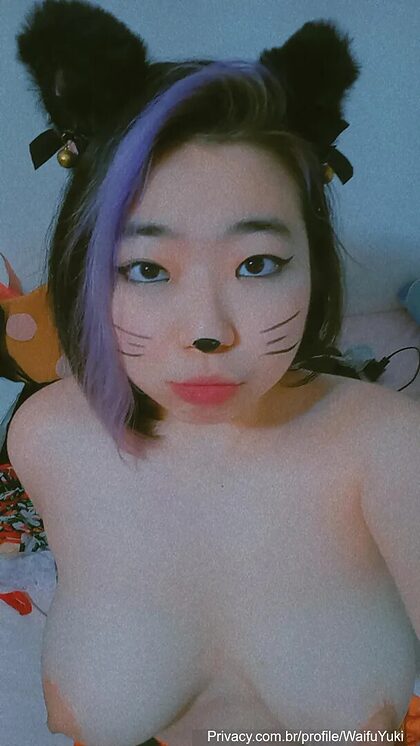 WaifuYuki nude photo #1