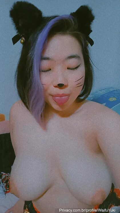 WaifuYuki nude photo #2