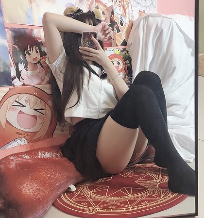 Xiao Cai Tou nude photo #6