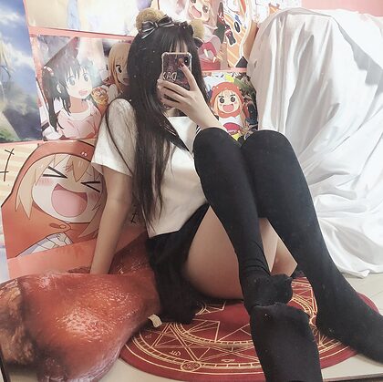 Xiao Cai Tou nude photo #7