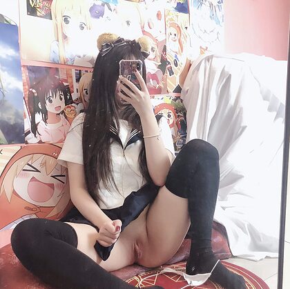 Xiao Cai Tou nude photo #28