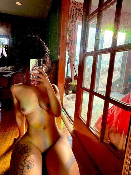 Yalissa nude photo #21