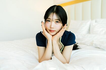 Yunjini nude photo #42