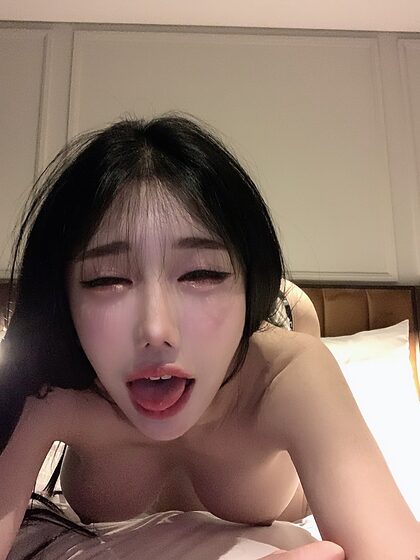 Yunjini nude photo #67