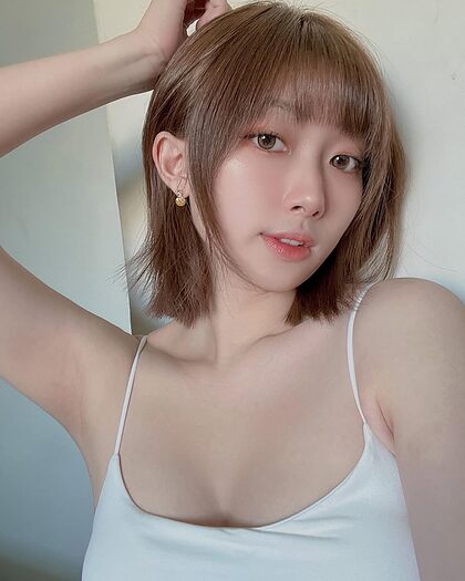 Zoe nude photo #76