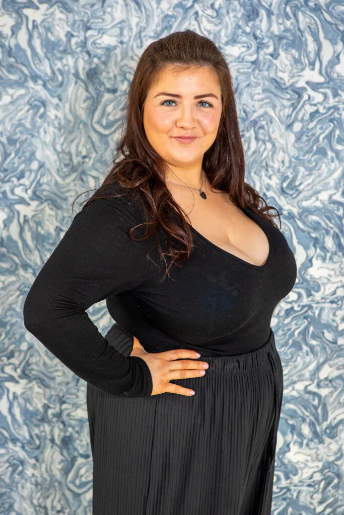 Biggest Tits in Britain nude photo #8