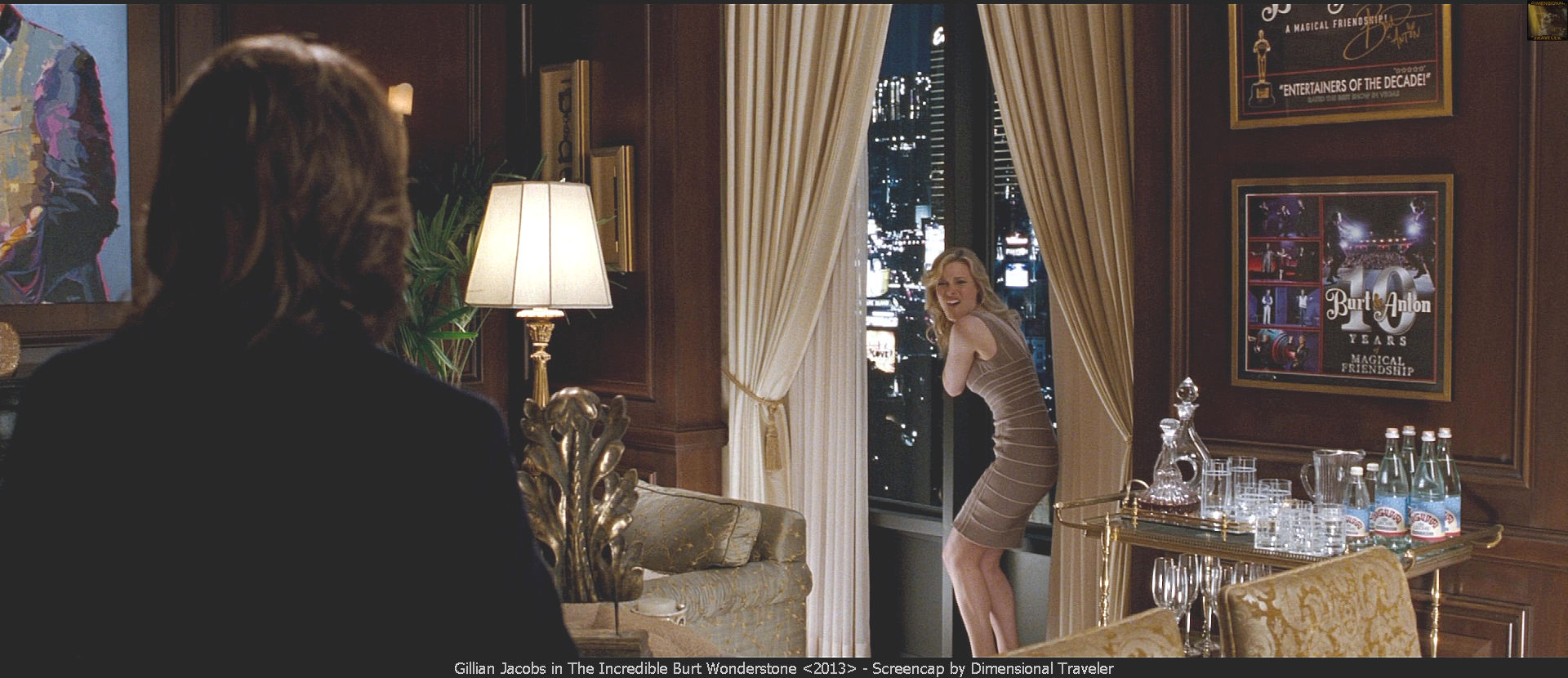 Gillian Jacobs nude photo #19