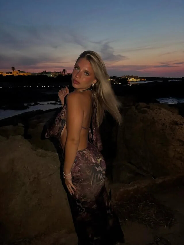 Ginevra Malpaganti nude photo #20