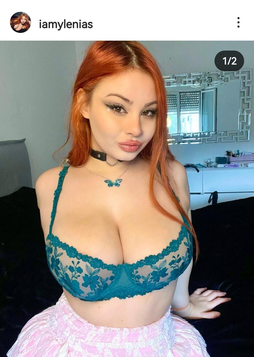 iamlyenias nude photo #1