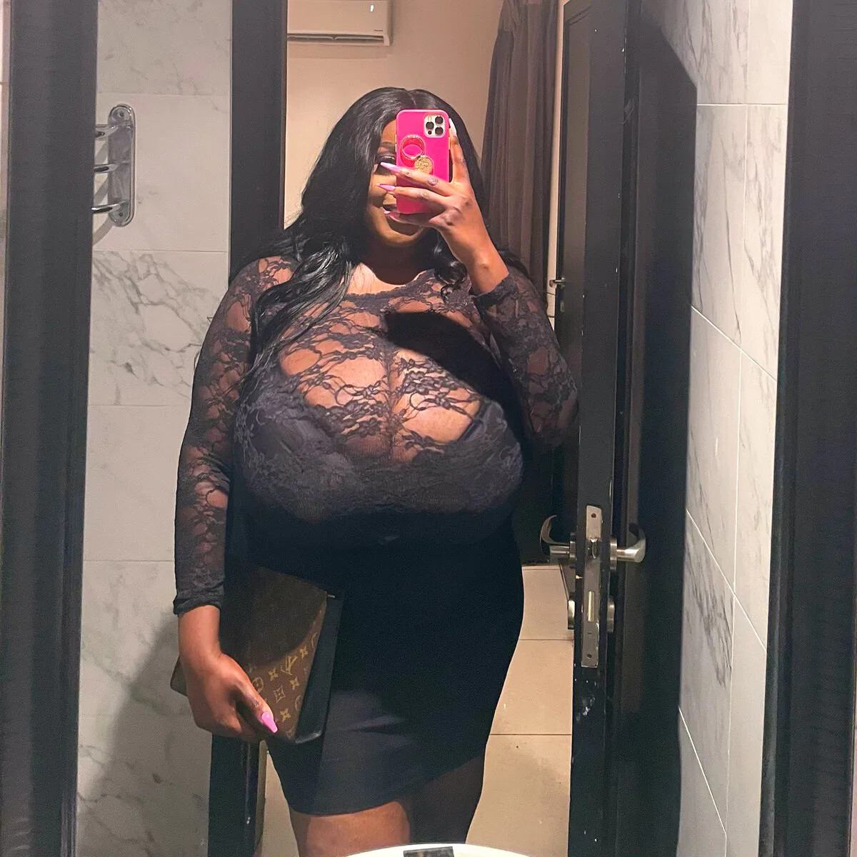 iloveonyinyechi onyinyechie nude photo #18