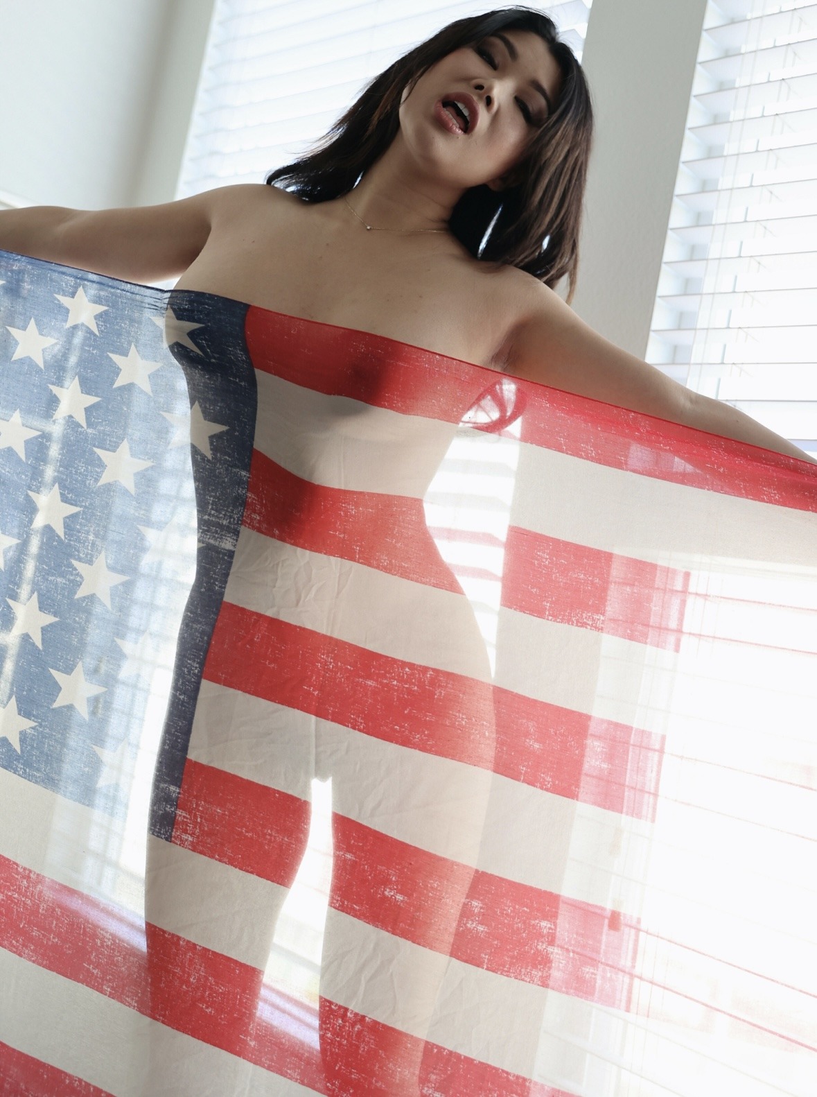 Jiaoying Summers nude photo #20