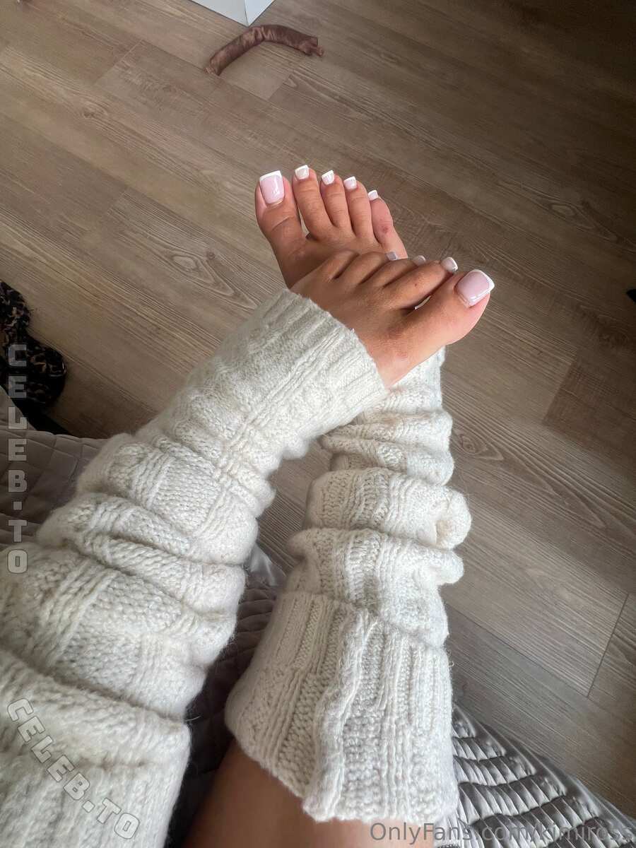 Kimi Ross nude photo #9