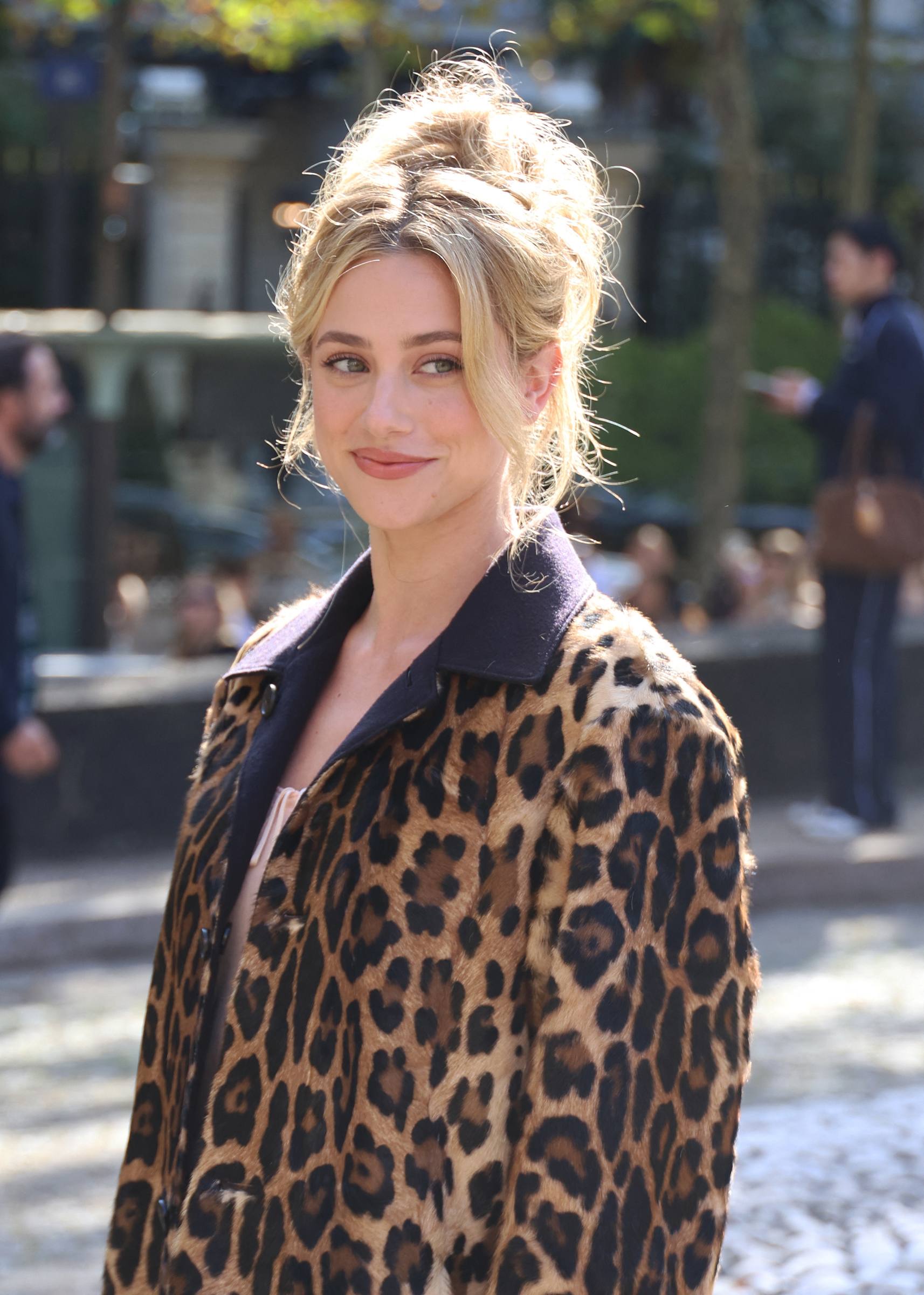 Lili Reinhart nude photo #307