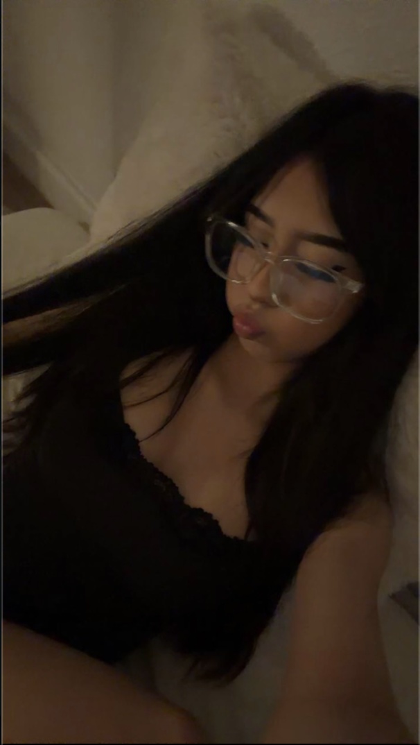miauhfr nude photo #8