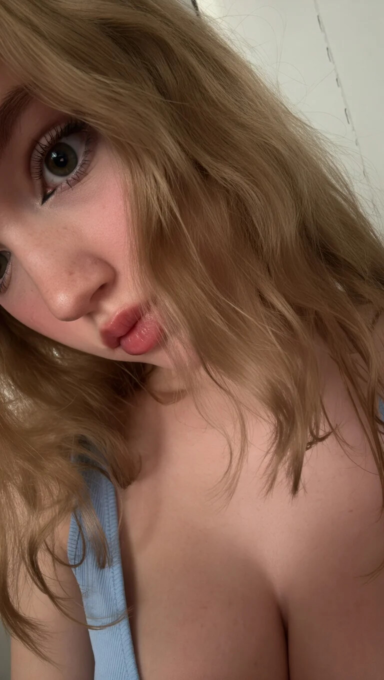 Mikahhlynn nude photo #43