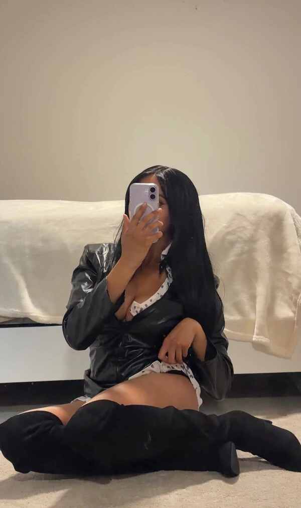 NISHATHENERD nude photo #10
