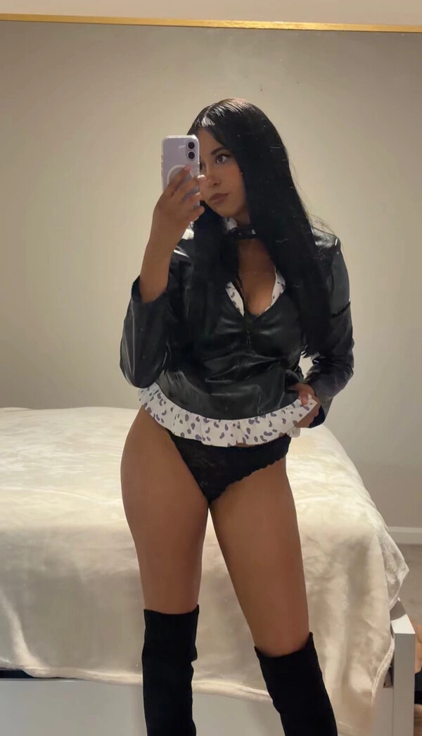NISHATHENERD nude photo #17