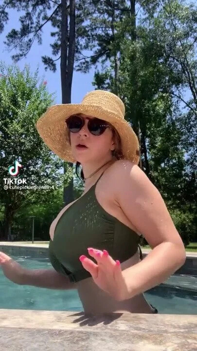 Riley F nude photo #27