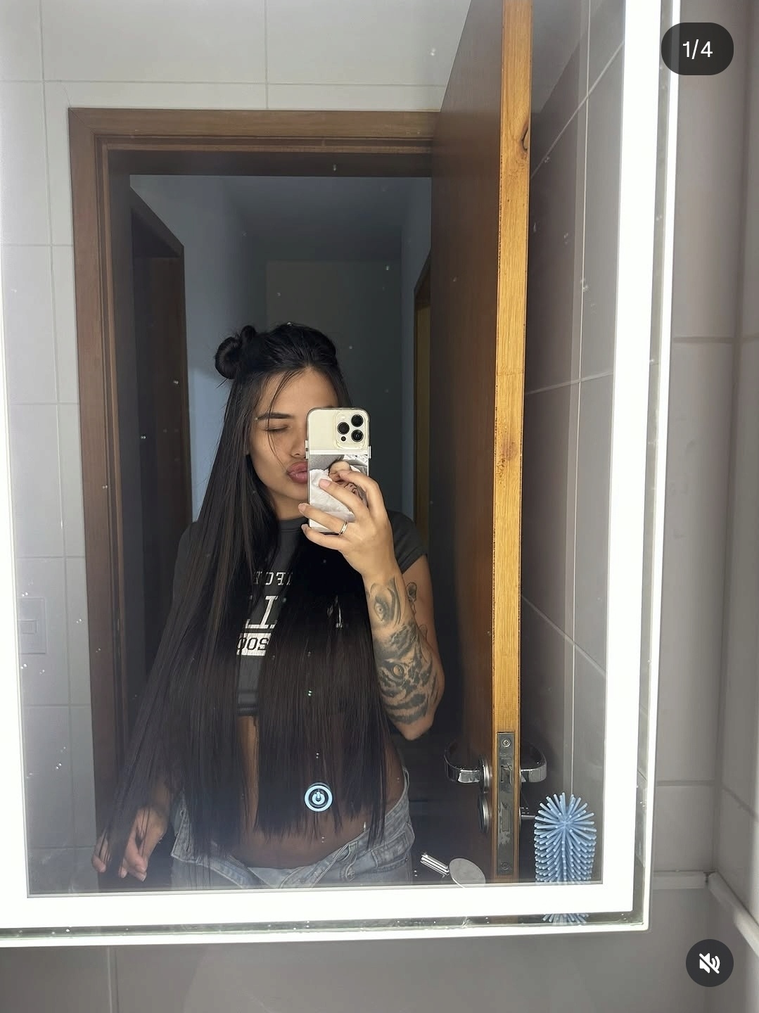 Vitória Carolina nude photo #9
