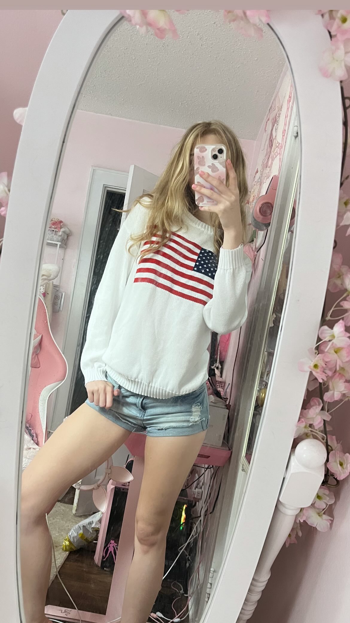 Vivibunnie nude photo #4