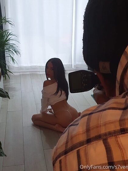 Diessika Del Cru nude leaks