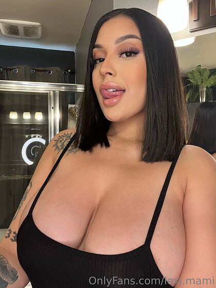 alexiiiiss nude leaks