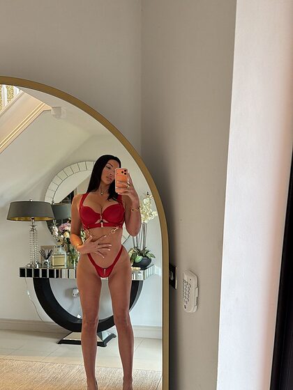 Alice Goodwin set 13