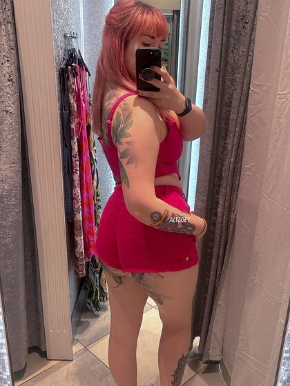 Zoey FREE nude leaks