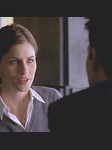 Amanda Peet