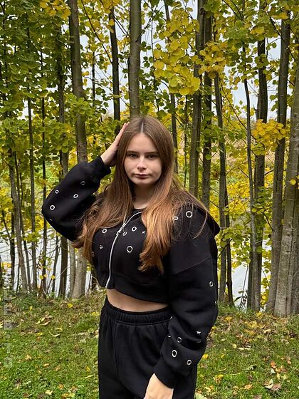 Angelina_Dehlow